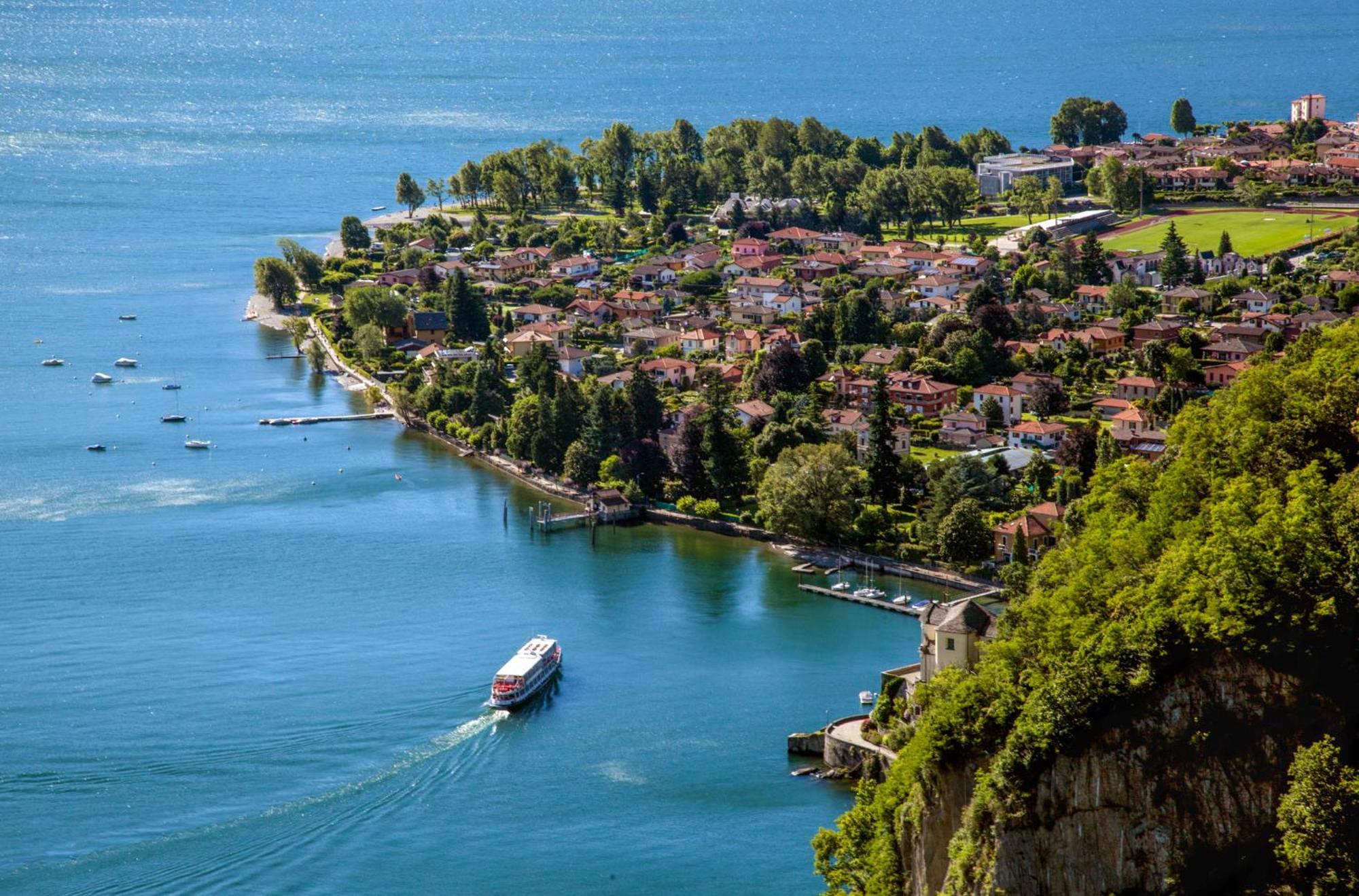 Casa Del Borgo "Aria & Acqua" Sul Lago Maggiore Maccagno Exterior foto