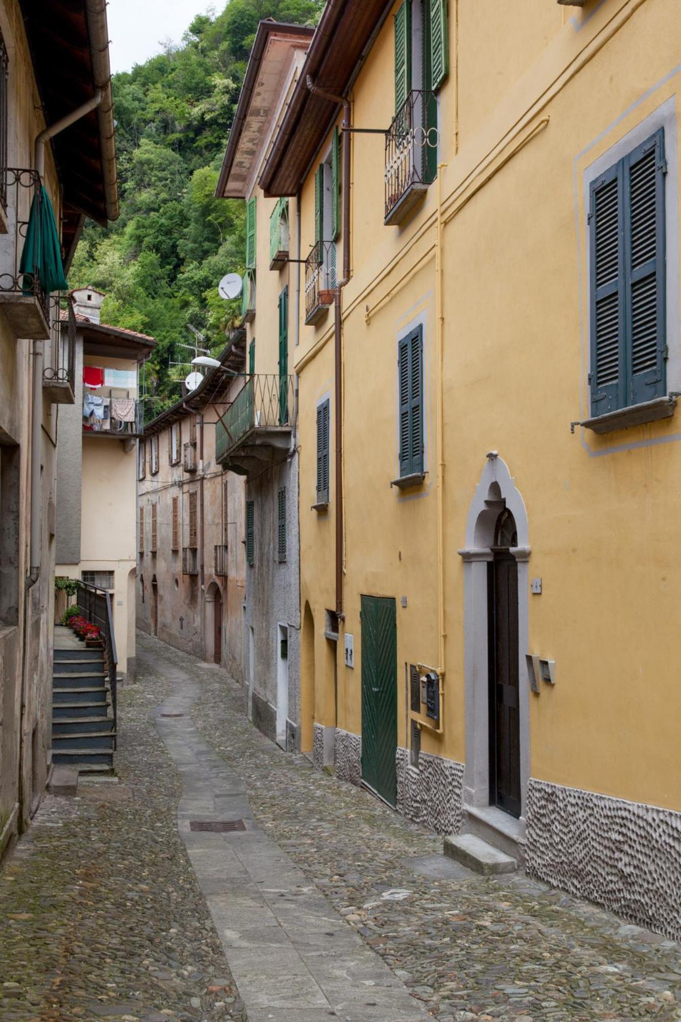 Casa Del Borgo "Aria & Acqua" Sul Lago Maggiore Maccagno Exterior foto