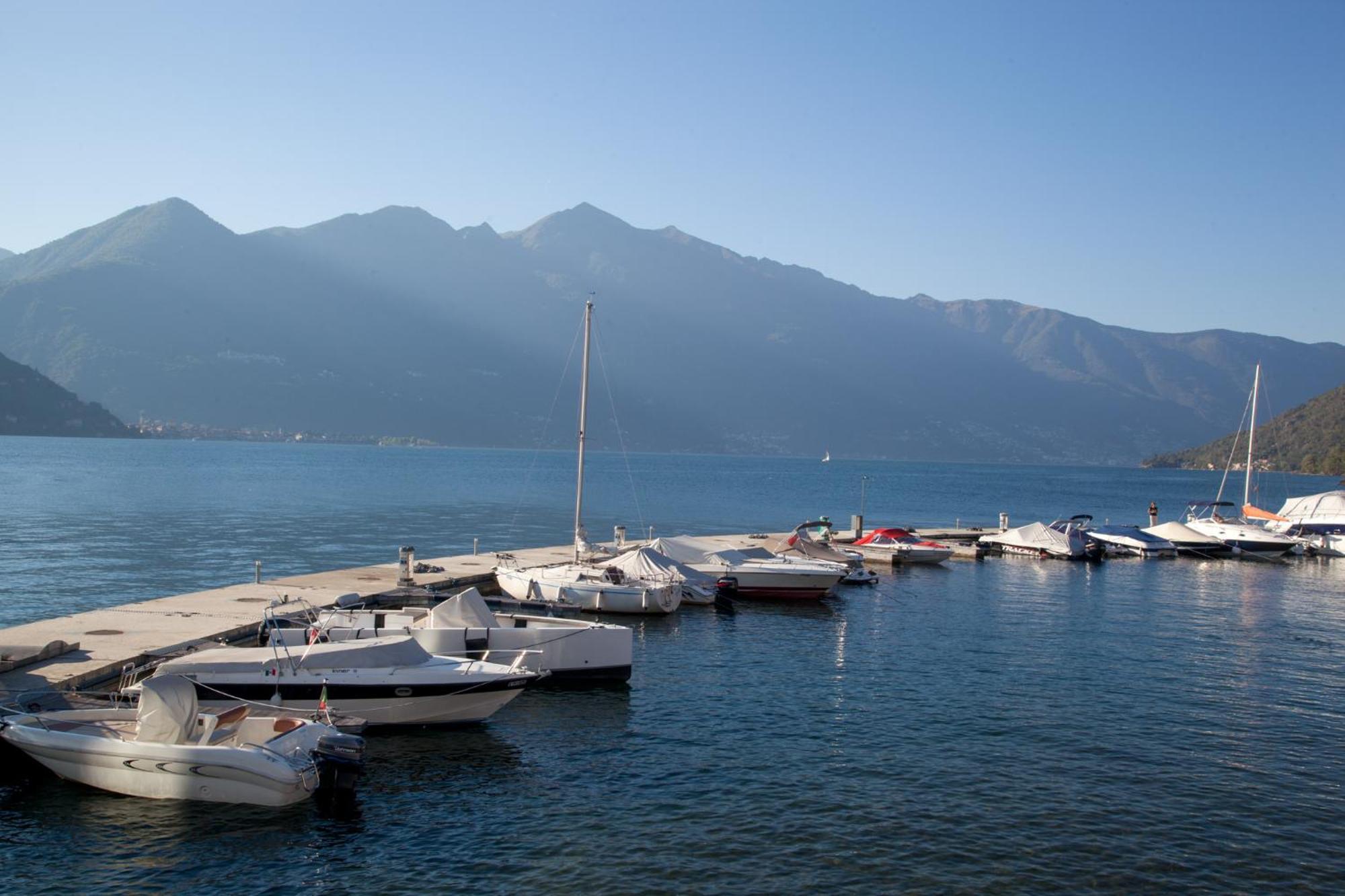 Casa Del Borgo "Aria & Acqua" Sul Lago Maggiore Maccagno Exterior foto