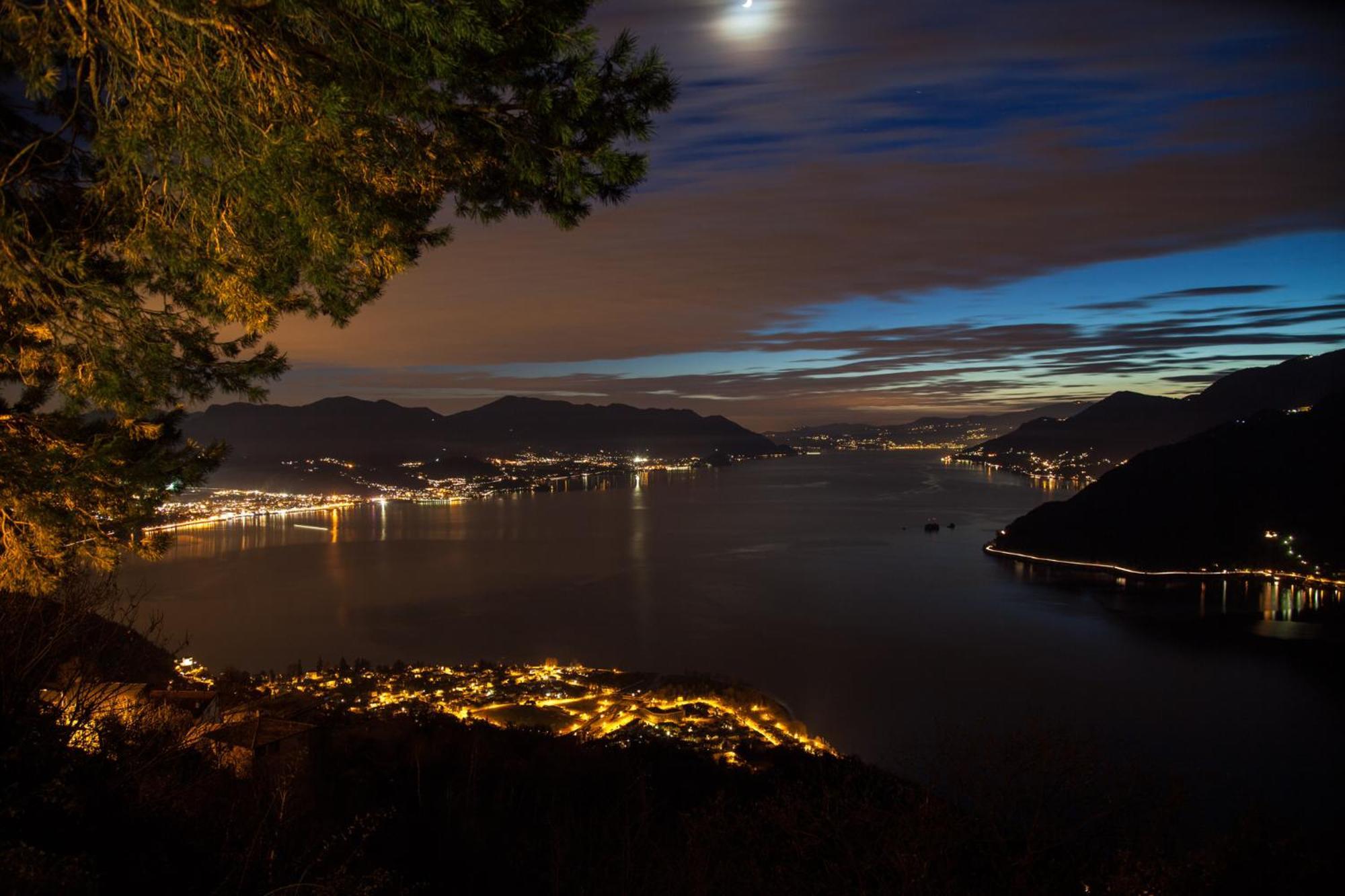 Casa Del Borgo "Aria & Acqua" Sul Lago Maggiore Maccagno Exterior foto